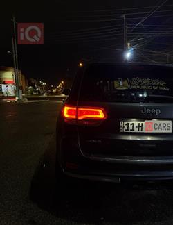 جیپ گراند شیرۆکی